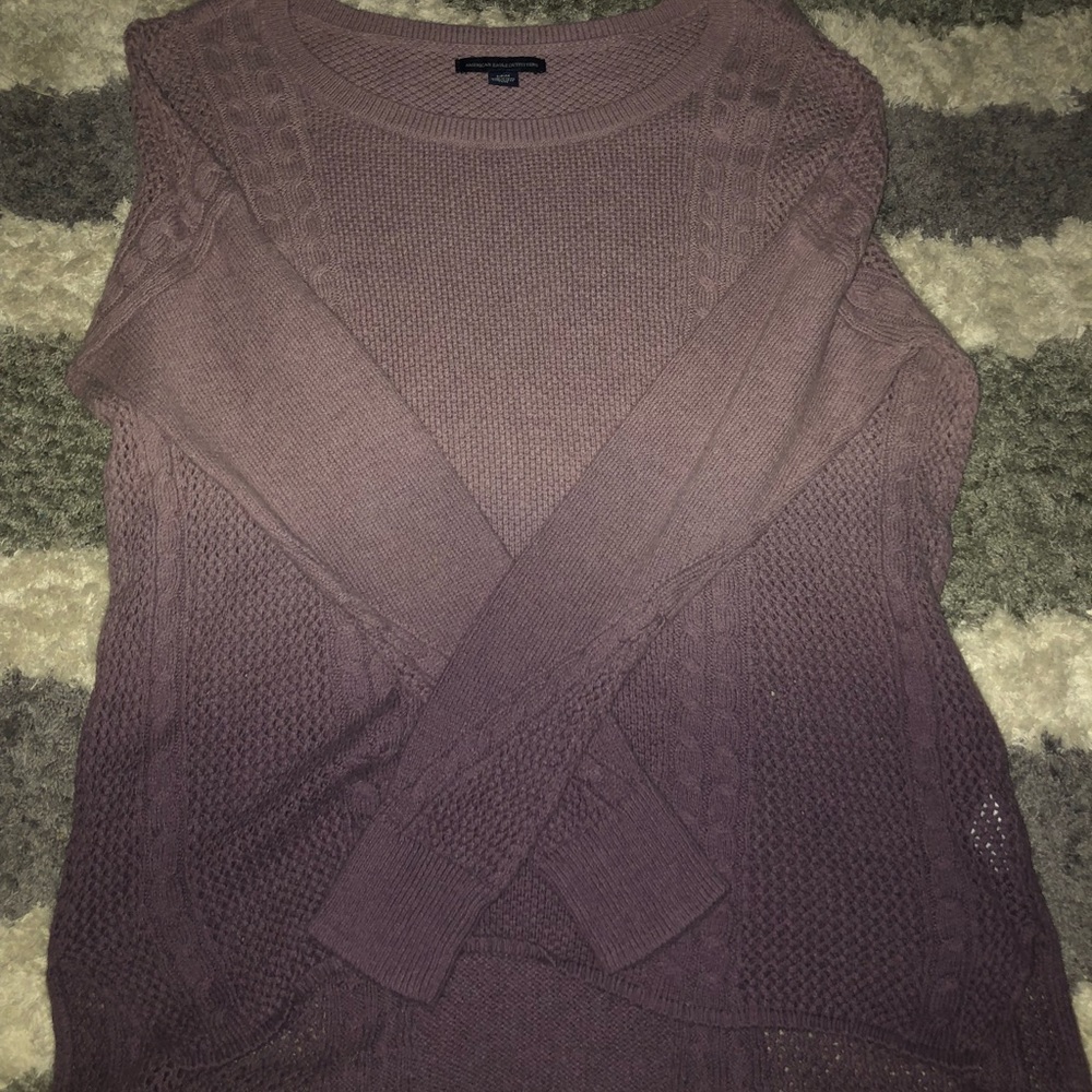 American Eagle Sweater